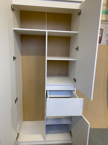 Шкаф Элана 2-х 900 с ящиком в Чулым - mebel154.com